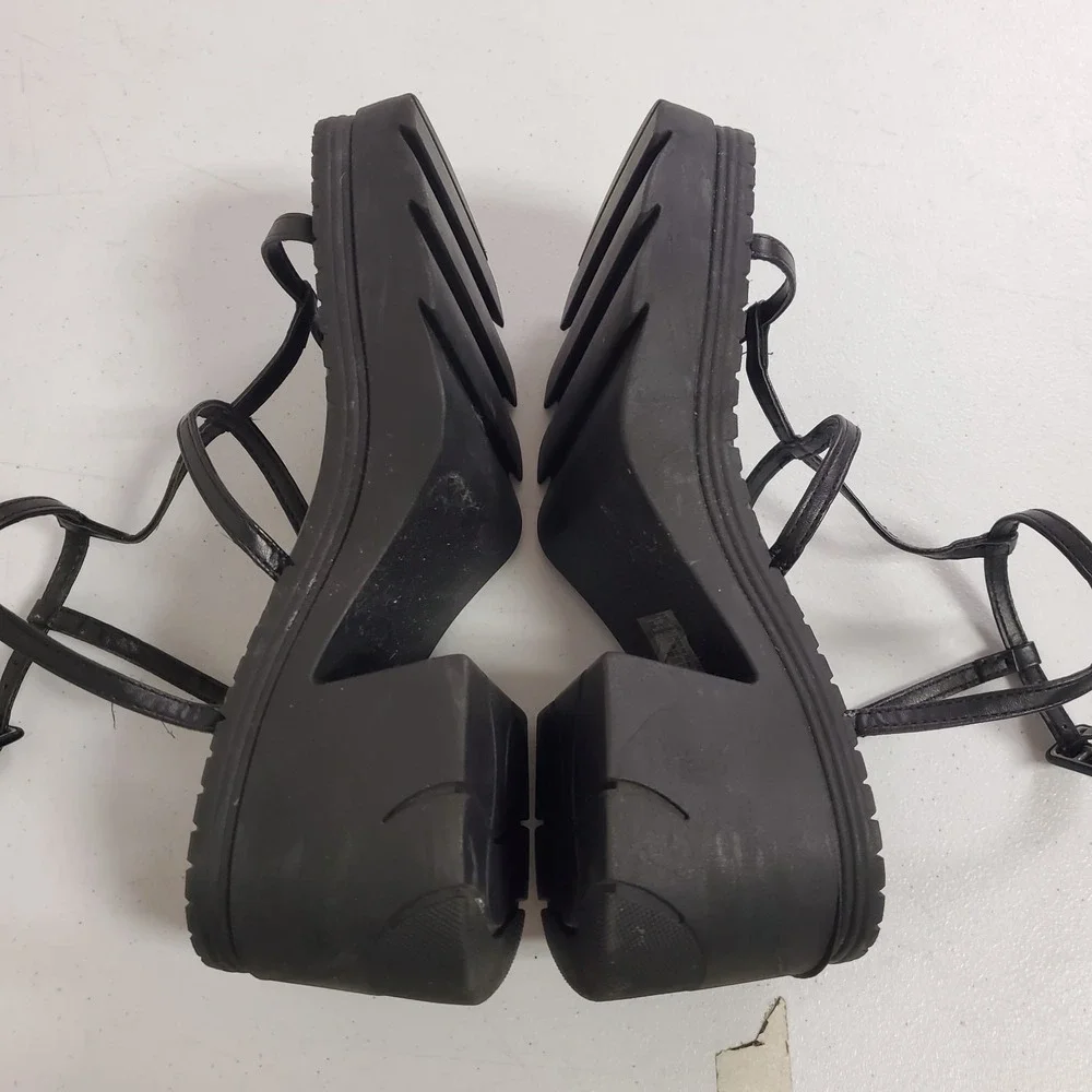 Forever 21 Womens Y2K Chunky Platform Strappy Heels Size 8 Black Summer Coquette